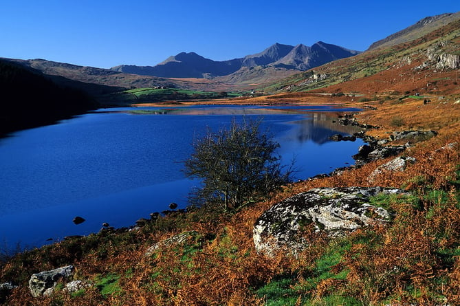 Snowdon will be referred to as Yr Wyddfa only now, after the park authority voted to stop using its English names for it, and Snowdonia
