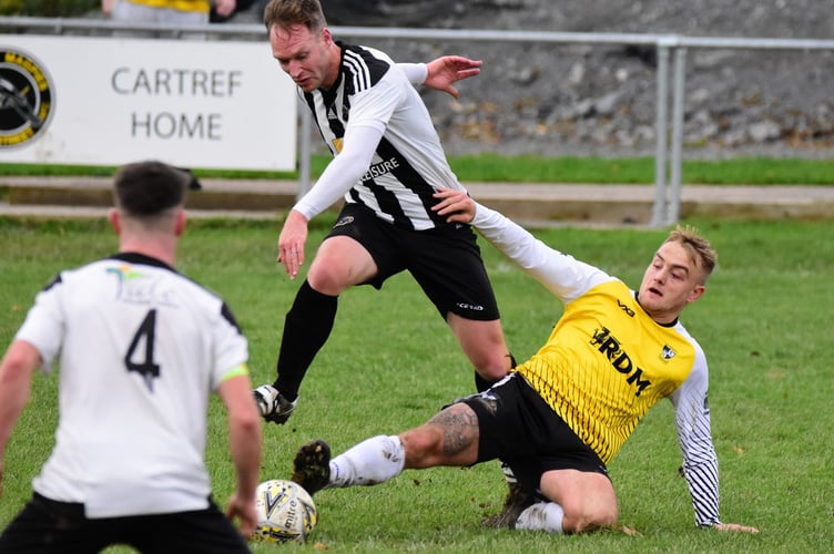 Bow Street Reserves 1 Cardigan Town 1 Cardigan won 5-4 on pens
J Emrys Morgan Cup
191122