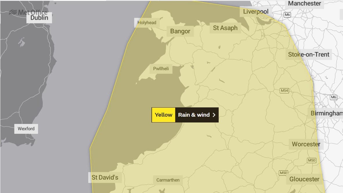Met Office warns of strong winds and heavy rain for all of Wales ...