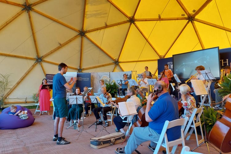 Philomusica at the National Eisteddfod , Tregaron rehearsing Cêffyl y Sêr with Iwan Teifion Davies