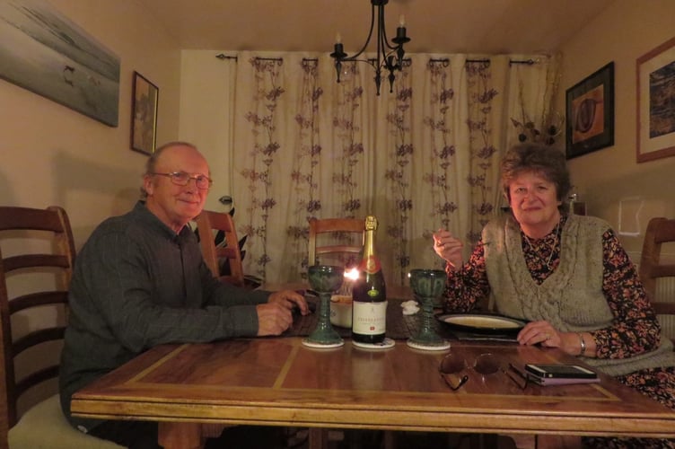 Bob and Gaye White,
Ponterwyd

