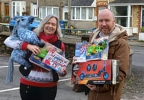 Politicians lend festive helping hand to constituents