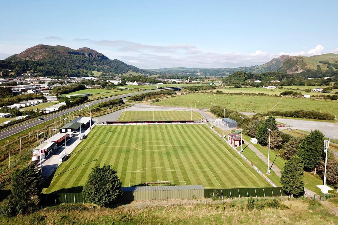 Porthmadog set to host youth football tournament at iconic Y Traeth visual