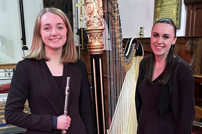 The Hefin Duo of Charlotte Thomas and Bethan Griffiths