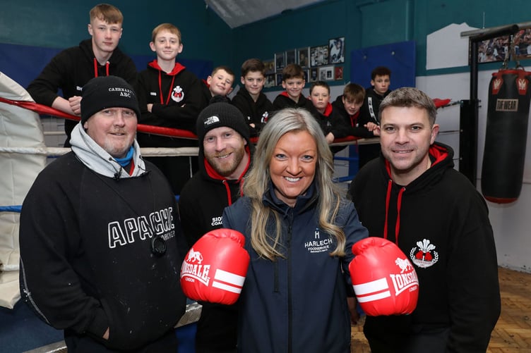 Harlech Foodservices £800 to Caernarfon Boxing Club