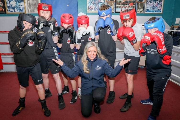 Harlech Foodservices give £800 to Caernarfon Boxing Club