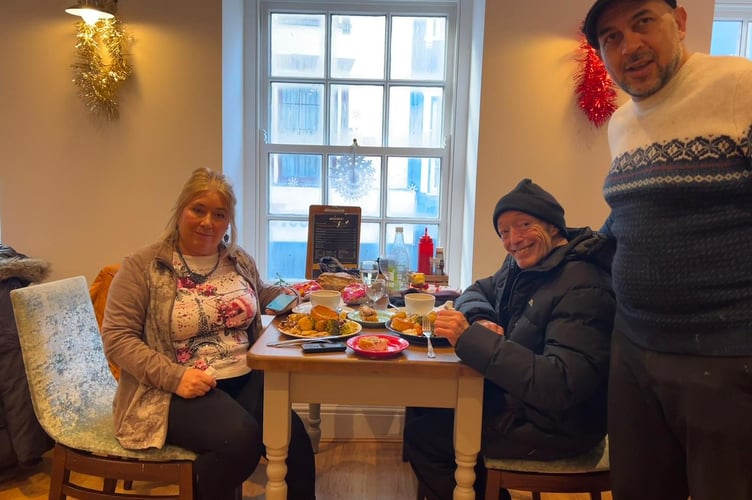 Home Cafe christmas