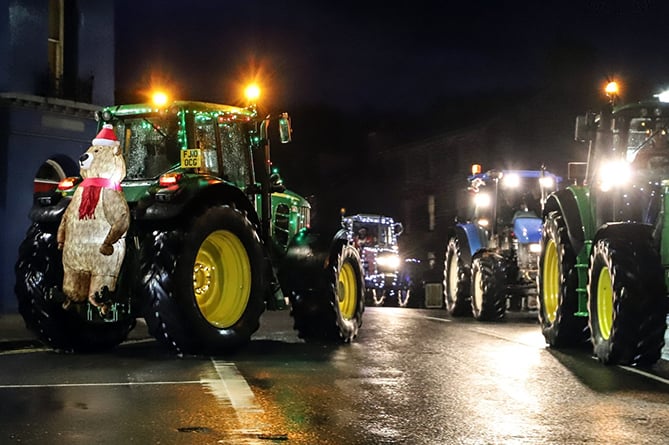Bronglais Chemo Appeal CFfI Bro Ddyfi tractor run