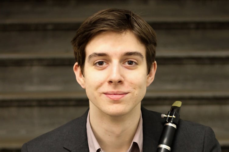 Clarinetist James Gilbert will play at Dolgellau music Club January 2023