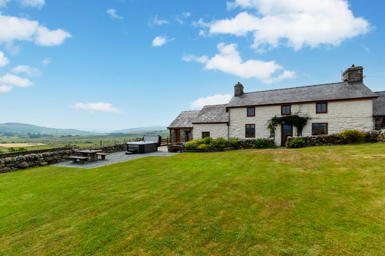 wales holiday cottages