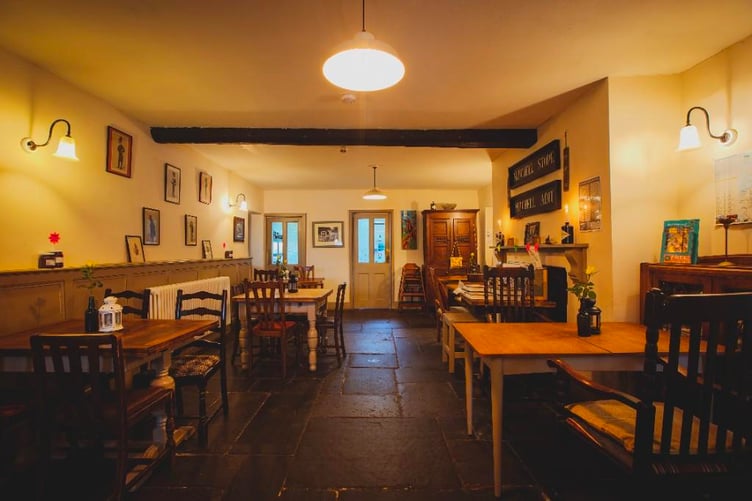 dolaucothi arms