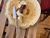 WATCH: The secret to perfect pancakes and the best toppings revealed