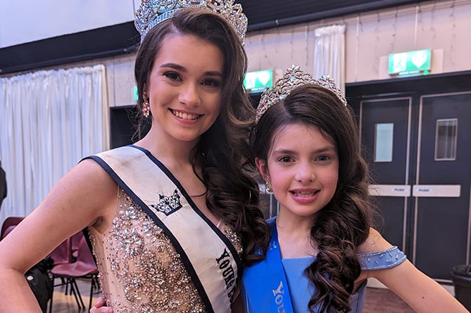 Eva and Isla Jones, Young European Miss International Pageant