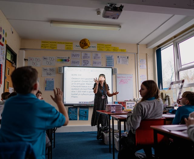 Programme offers new route into Welsh secondary teaching