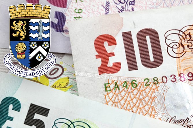 Councillors to sign off on £1,000 a year pay rise