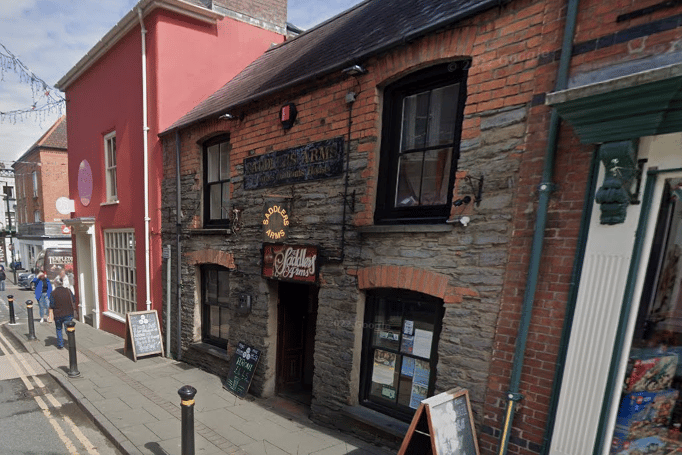 saddlers arms