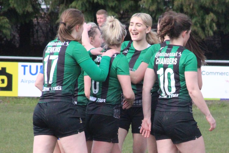 Aberystwyth Town1 Abergavenny 0 adranpremier 190322
