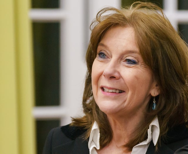 Mererid Hopwood awarded Hay Festival Medal for Poetry