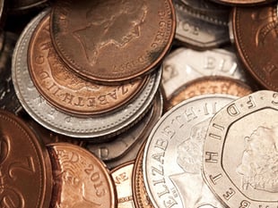 Committee raises over £600 for Cancer Research