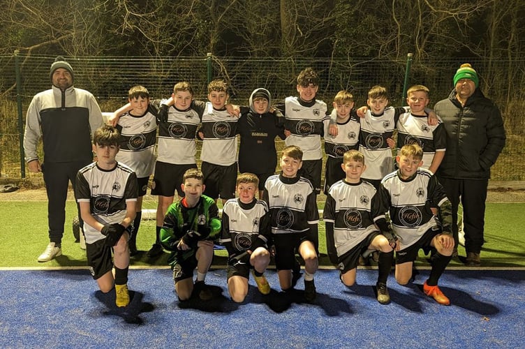 Pwllheli Under 13s in their smart kit