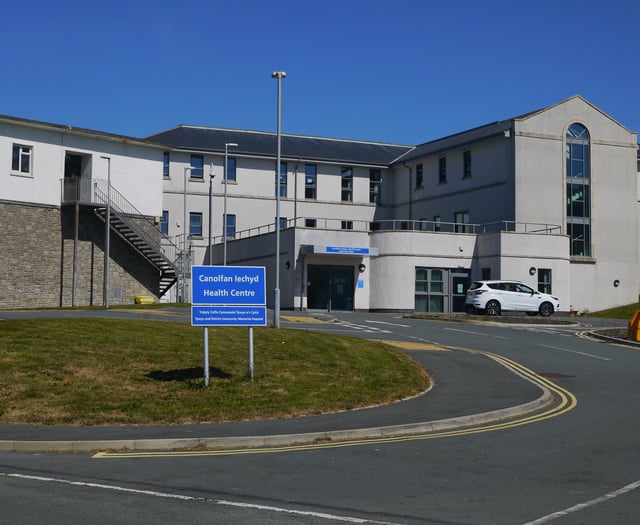 Tywyn Hospital's bed closure uncertainty