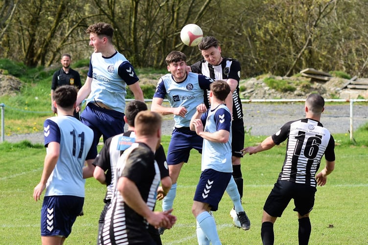 Bow Street 3 Penycae 1 Ardal North East 080423