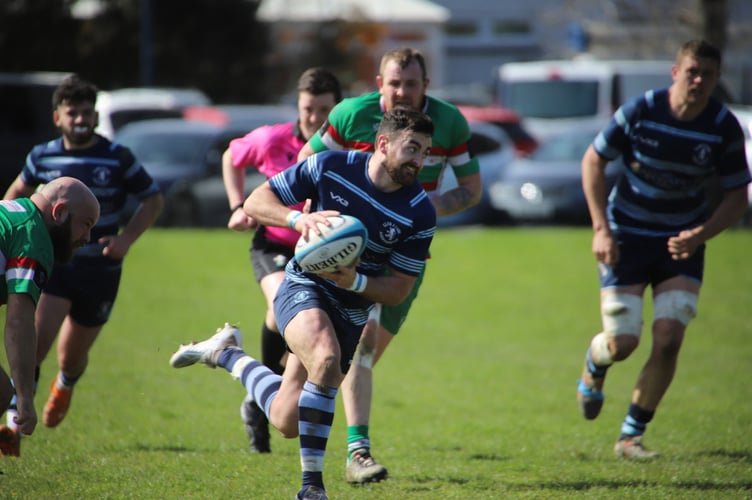 Aberystwyth 33 Yr Hendy 22 Admiral National League 1 West 150423