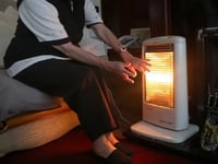 High level of elderly people living without central heating in Gwynedd