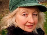 Writer Simone pens intimate memoir packed full of anecdotes