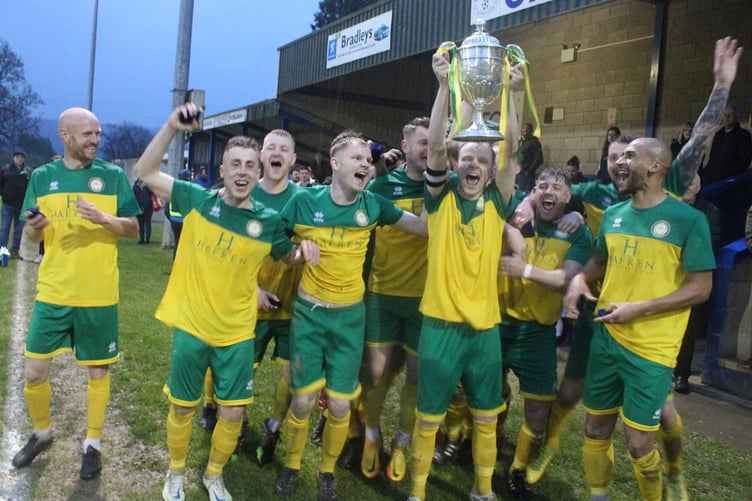 Llanidloes 1 Kerry 0 Montgomeryshire Challenge Cup 2023