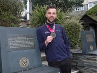 Dave raises £2,000 at London Marathon for Outward Bound Centre