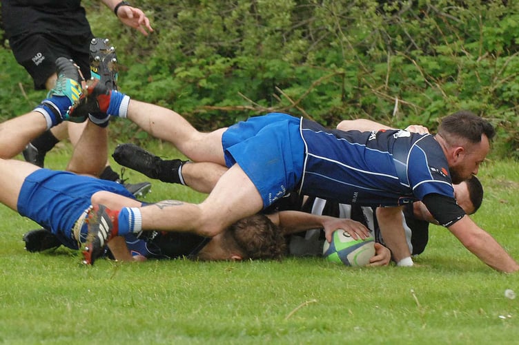 Dolgellau 7 llandudno 52 Admiral National League 1 North 060523