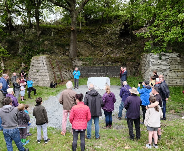 Memorial inspired by Cookes Explosives unveiled