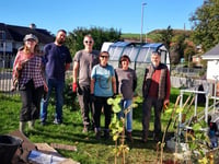 Almost £10,000 funding for food growing project at community hub