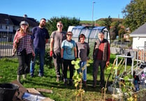 Almost £10,000 funding for food growing project at community hub