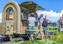 Couple return to Criccieth to set up beachside coffee truck