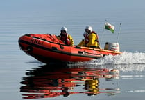 Lifeboat crew rescue youths from breakwater