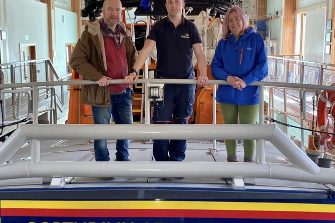 Mabon ap Gwynfor MS and Liz Saville Roberts MP during a recent visit to Porthdinllaen Lifeboat Station