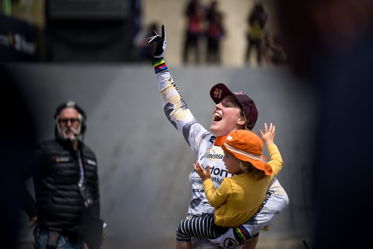 Rachel Atherton celebrates with daughter Arna