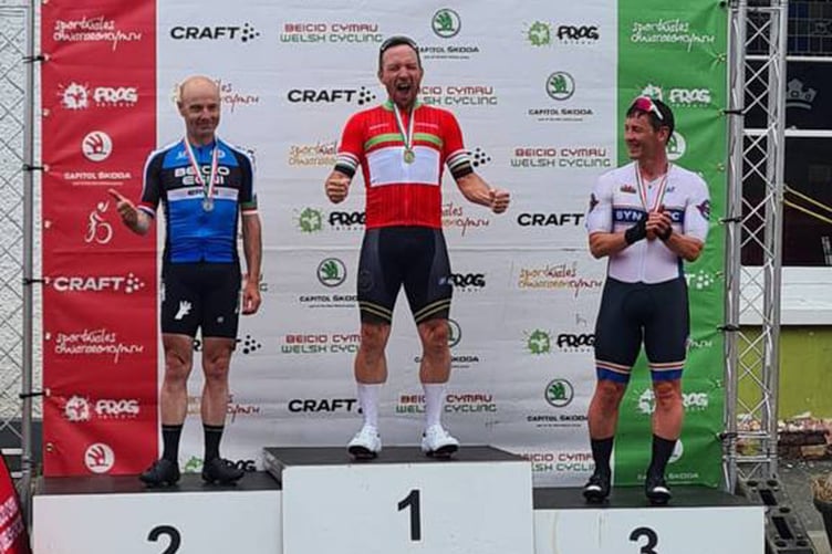Ieuan Andy Davies on the Welsh Road Race podium 2023