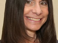 Leading expert on twin studies presents research at Aberystwyth