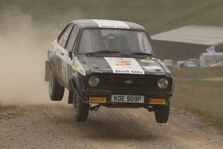 Sion Ellis’ borrowed Ford Escort Mk2 takes to the air at Sweet Lamb Motorsport Complex
