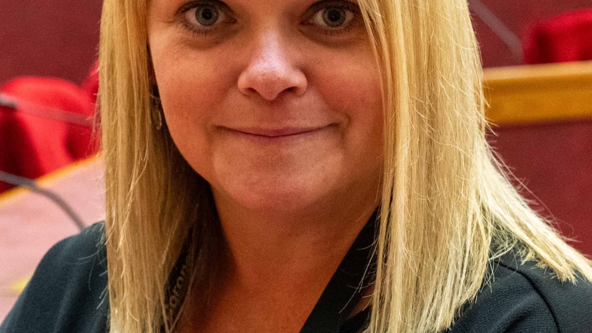 Gwynedd Council's new coroner is first Welsh speaking woman to take on