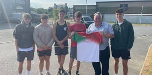 Pwllheli Youths thank sponsors after tour to Poland and Czech Republic