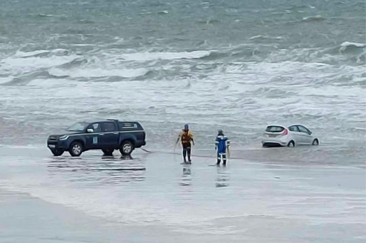Tywyn car
