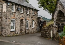 Community plan to buy and run village pub