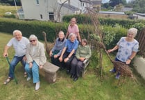Caffi Cofion participants create wonderful willow birds