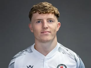 Bala Town sign young defender Nelson from Chester