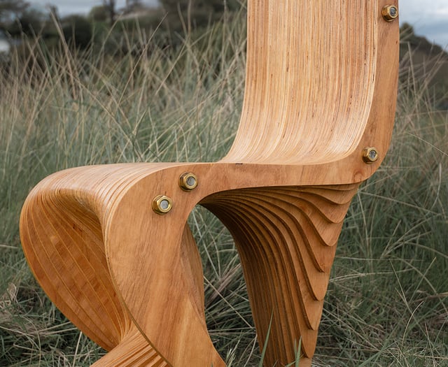 Aberdyfi mountain rescue volunteer makes chair to raise money for team