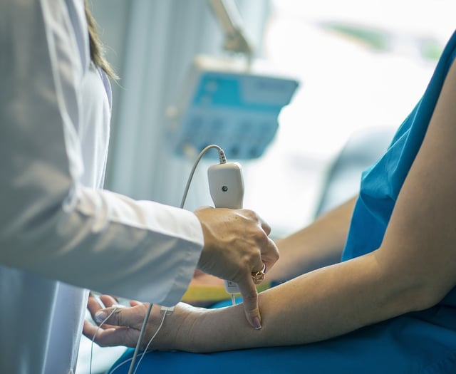 Fresh strategy to reduce NHS waiting list by 200,000